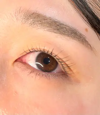 マツエク・マツパ ROSANNA 平川の眉毛・アイブロウイメージ