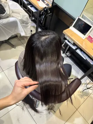 ロング カラー 🩵レイヤー✖︎ 髪質改善🩵リョウヤのヘアスタイル