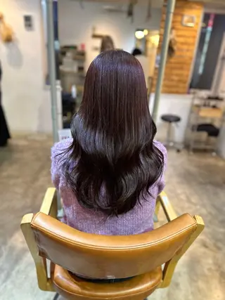 金 春江のヘアスタイル