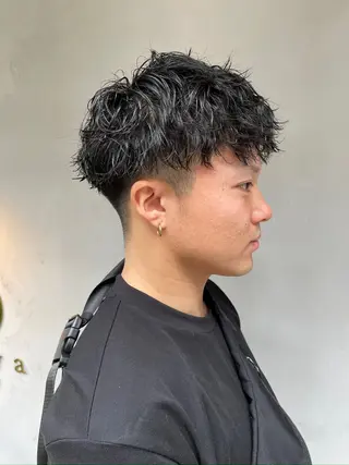 ショート パーマ メンズ 畠山 渚のヘアスタイル