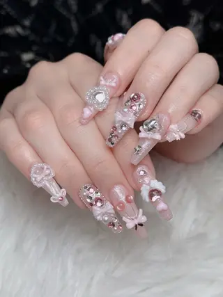 ネイル Lumi Shinokuboのネイルデザイン