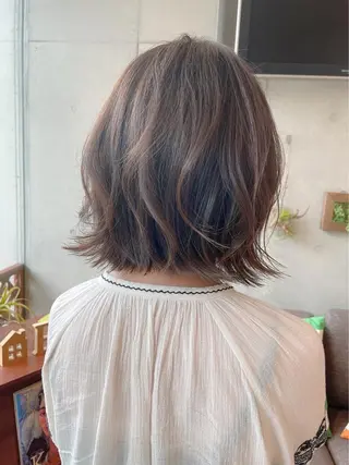 ミディアム カラー 増渕 里奈のヘアスタイル