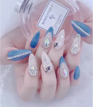 ネイル Queens ciciのネイルデザイン