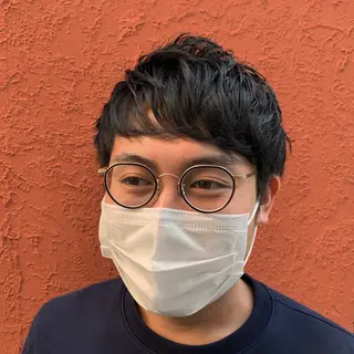 ショート パーマ メンズ 落合 優樹のヘアスタイル