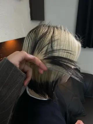 ショート カラー 垢抜け小顔レイヤー オリーブ/スミレのヘアスタイル