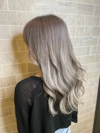 ロング 透明感カラー🎀 tasty/makoのヘアスタイル
