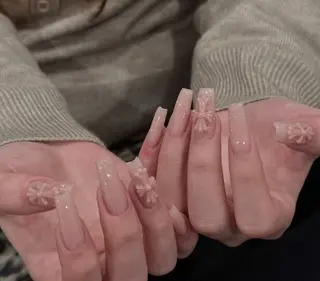 ネイル Pure&Rich Nailのネイルデザイン