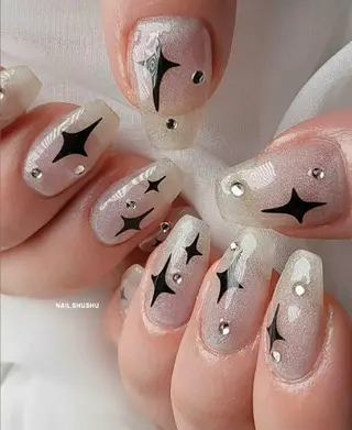 ネイル 3dパーツ/流行り 👧shushu❤️のネイルデザイン