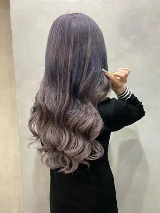 ロング カラー ヘアアレンジ LAVENDIA 初音のヘアスタイル