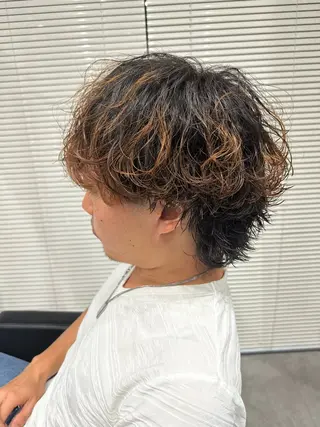 ショート パーマ メンズ ユウ🪄 パーマ指名No1のヘアスタイル