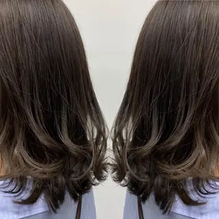 セミロング カラー パーマ ヘアアレンジ ネイル マツエク・マツパ 韓国風ベージュ🤎 赤みなし🌿横浜🤎のヘアスタイル