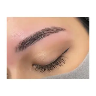 アイブロウ brilliant MIKIのマツエク・マツパデザイン