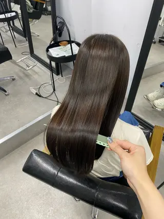 ロング 太田 すず香のヘアスタイル