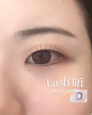 マツエク・マツパ 稗田 未来の眉毛・アイブロウイメージ