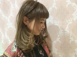 ミディアム ブリーチ/ハイトーン 天童市/SERINAのヘアスタイル
