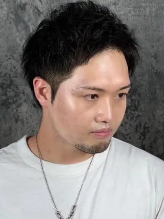 ショート 餘野 翔舞のヘアスタイル