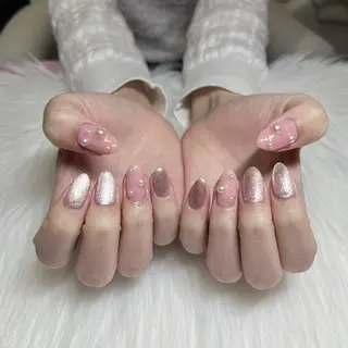 ネイル 加藤 千鈴のネイルデザイン