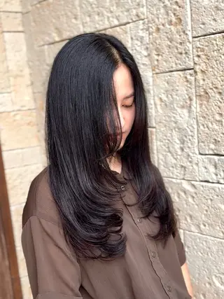 ロング 井内 亮次のヘアスタイル