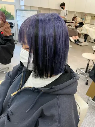 ロング カラー エクステ ハイトーン 💭黒崎ハルカのヘアスタイル