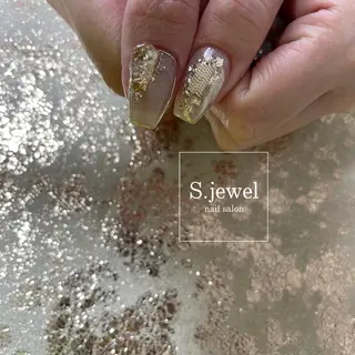 ネイル S. JEWELのネイルデザイン