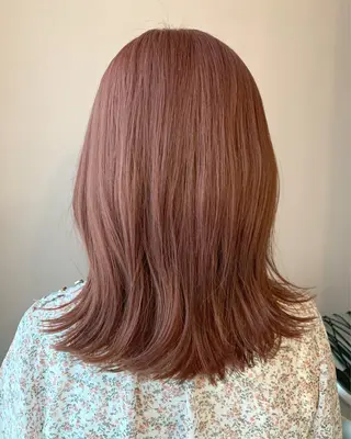 セミロング カラー hub hair レイヤー/透明感のヘアスタイル