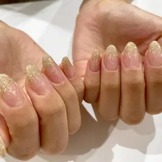 ネイル 野々山 亜美のネイルデザイン