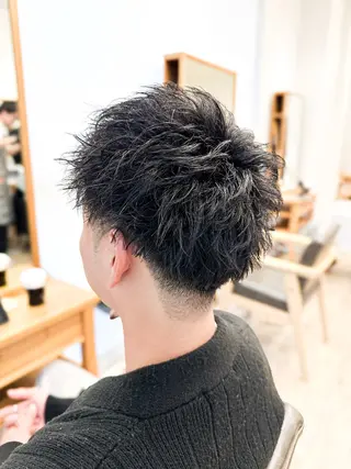 パーマ メンズ ブリーチカラー🔥 パーマ【佐々木凌平】のヘアスタイル