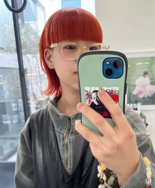 ミディアム カラー 湯川 未咲希のヘアスタイル