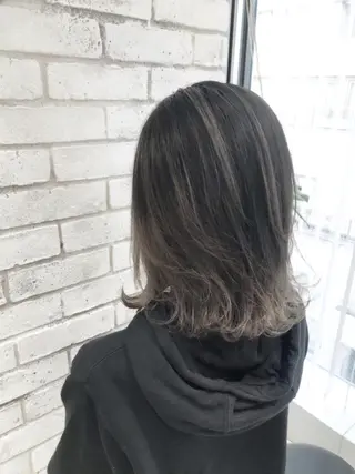 セミロング カラー パーマ ヘアアレンジ キッズ ネイル マツエク・マツパ バレイヤージュ/ 髪質改善/渡邉悟🌱のヘアスタイル