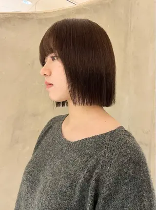 ミディアム カラー 切りっぱなしボブ/ 艶カラー/綾莉のヘアスタイル