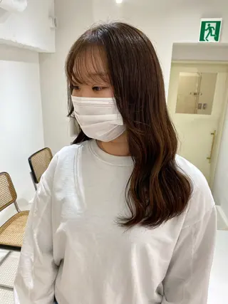 セミロング カラー 似合わせレイヤー、 透けカラー/杉本花のヘアスタイル