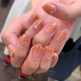 ロング カラー ヘアアレンジ キッズ ネイル マツエク・マツパ 福田 加奈のネイルデザイン