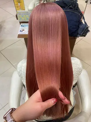カラー 青木 しおりのヘアスタイル
