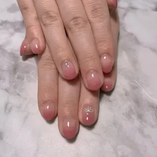 ネイル 十色 Saoriのネイルデザイン