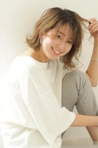 ショート カラー NINE+/代表 ブリーチ特化型サロンのヘアスタイル