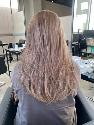 カラー ありさ/ モデル募集中🎀のヘアスタイル