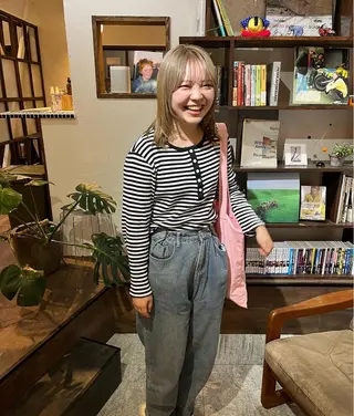 ミディアム 金田 夏野のヘアスタイル