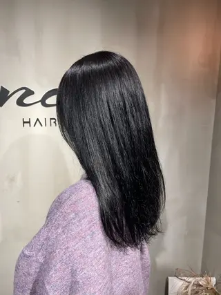 セミロング カラー 艶感/レイヤーカット 🌐Taketoのヘアスタイル