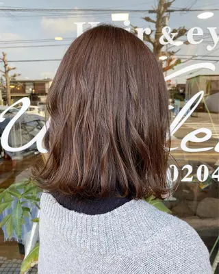 ミディアム 立野 希沙のヘアスタイル