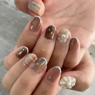 ネイル 東 千夏のネイルデザイン