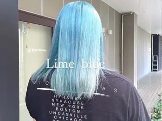 ミディアム カラー ヘアアレンジ 青髪特化🩵 ダブルカラーのヘアスタイル