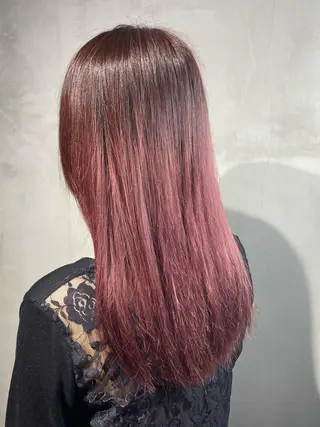 セミロング 寄主 洸雅のヘアスタイル