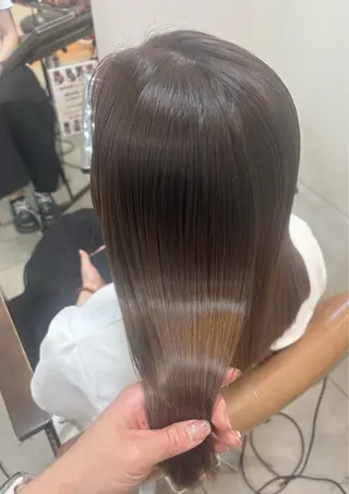 ミディアム カラー 頭皮×髪質改善 透明感カラー💎中村のヘアスタイル