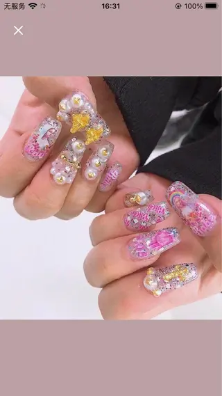 ネイル MoonNail ユリ🌸のネイルデザイン