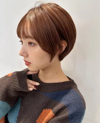 ショート カラー 大人可愛いレイヤー 大田のヘアスタイル