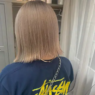 ショート カラー ヘアアレンジ ハイトーン/透け感 カラー🎀真香のヘアスタイル