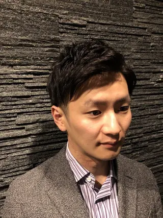 ショート パーマ メンズ 正野 菜津美のヘアスタイル