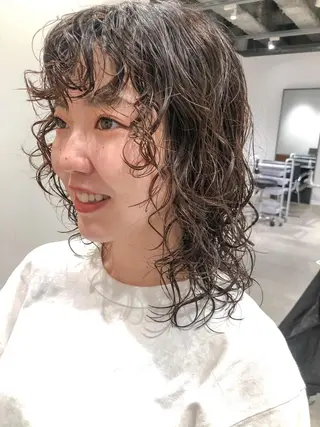 ミディアム パーマ センスをお届けします 大谷将生infpのヘアスタイル