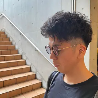 ショート パーマ メンズ 梅田茶屋町メンズ 専門美容師 山元一平のヘアスタイル