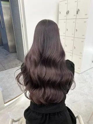 ロング カラー 韓国風艶髪🎀 暖色カラー🤍のヘアスタイル